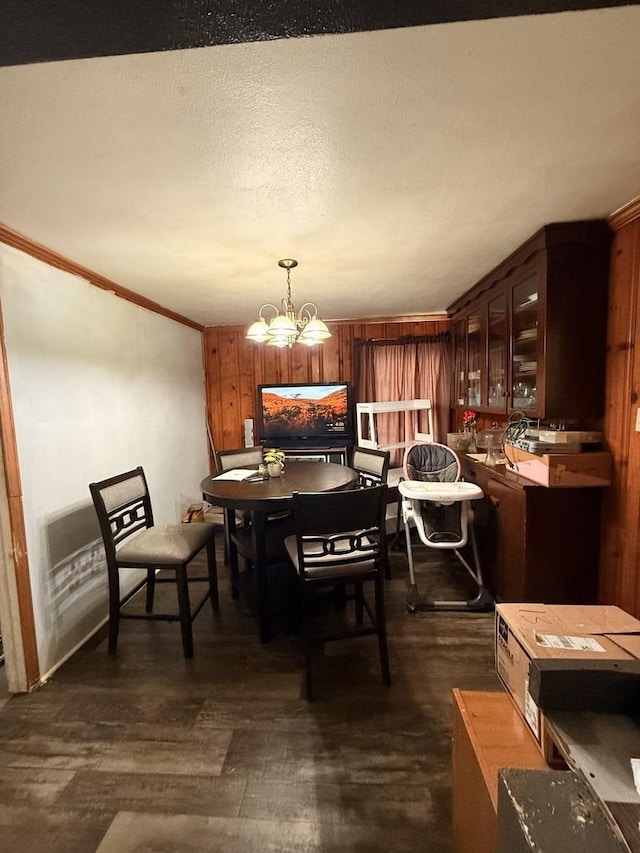 1004 Nowell Ave, Joliet, IL 60433 - dining room featuring dark wood-style flooring and a notable chandelier