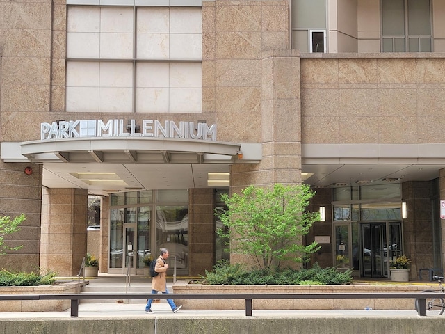 222 N Columbus Dr Unit 711, Chicago, IL 60601 - view of building exterior