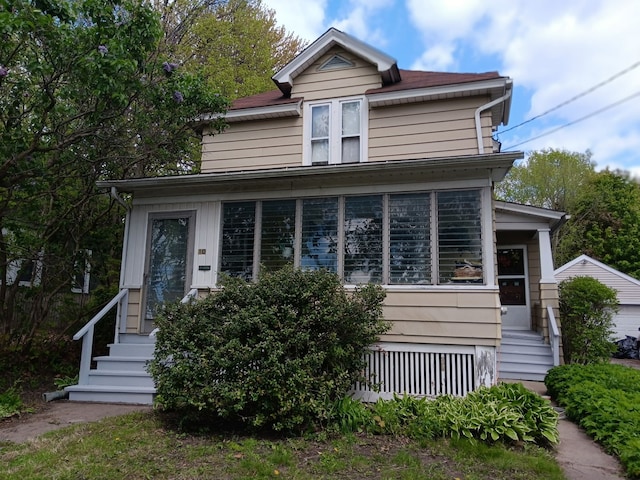 10 N Washington St, Carpentersville, IL 60110 - photo 1