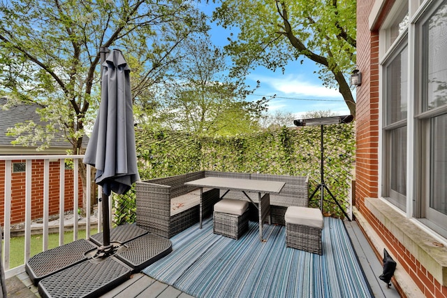1800 W Melrose St, Chicago, IL 60657 - wooden terrace featuring outdoor dining space