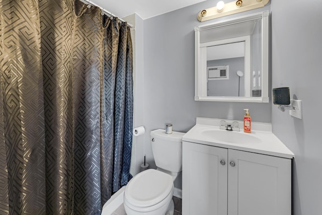 9960 Franchesca Ct Unit 2C, Orland Park, IL 60462 - full bath with vanity, toilet, and curtained shower