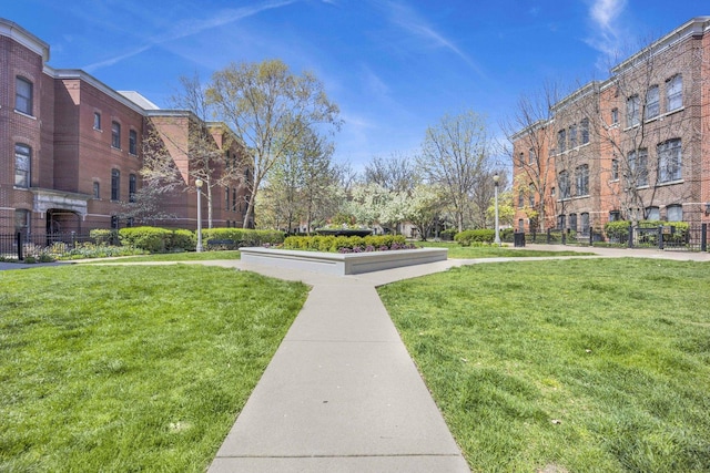 1455 S Halsted St, Chicago, IL 60607 - view of home's community featuring a yard and fence
