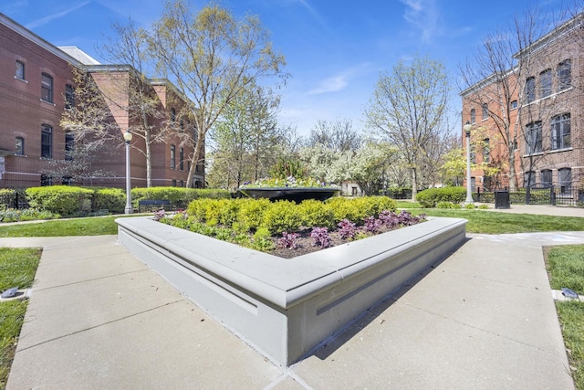 1455 S Halsted St, Chicago, IL 60607 - view of property's community