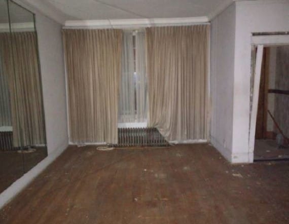 5217 S Ingleside Ave, Chicago, IL 60615 - interior space featuring ornamental molding and wood finished floors