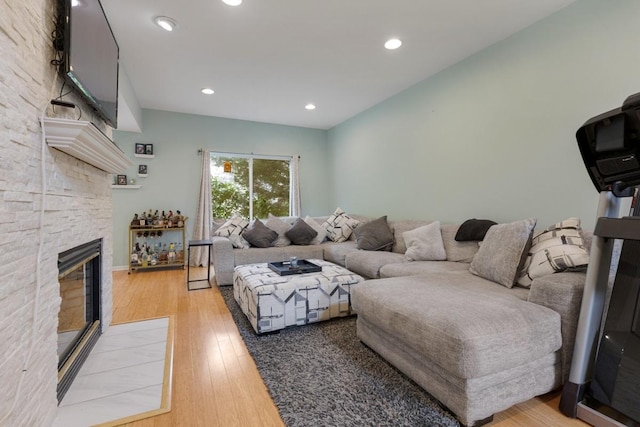 3412 Blue Ridge Dr, Carpentersville, IL 60110 - living area featuring a fireplace, light wood finished floors, and recessed lighting