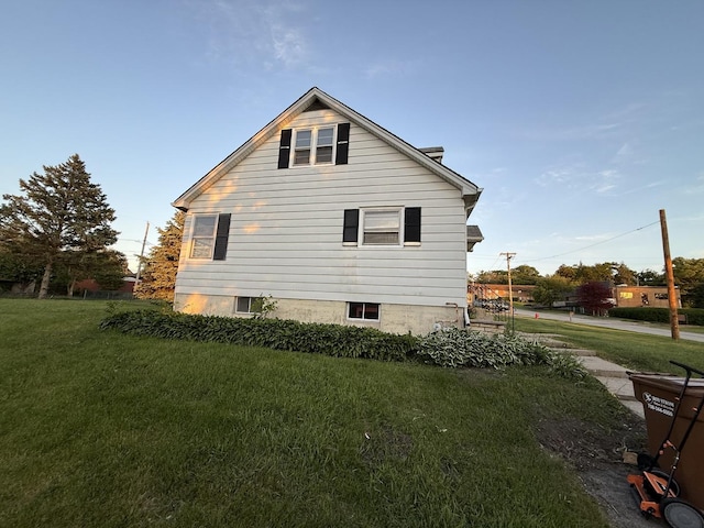 106 Kazwell St, Willow Springs, IL 60480 - view of side of property with a lawn