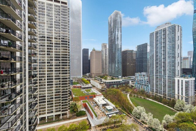 400 E Randolph St Unit 2424, Chicago, IL 60601 - property's view of city