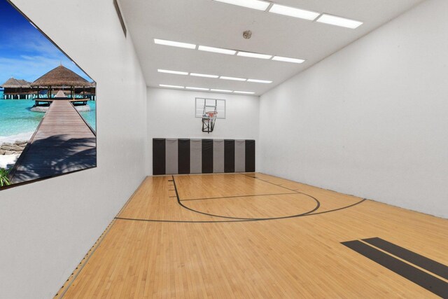 400 E Randolph St Unit 2424, Chicago, IL 60601 - view of sport court featuring community basketball court