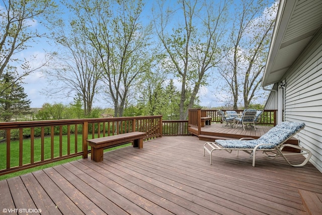965 Sycamore Ct, Hoffman Estates, IL 60192 - wooden deck with a yard