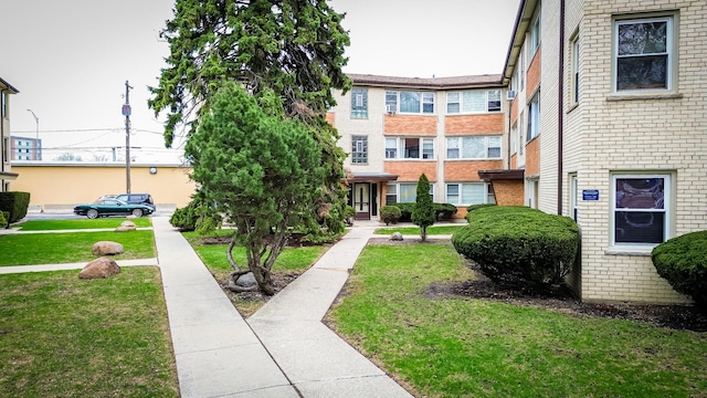 5620 W Goodman St Unit 11, Chicago, IL 60630 - photo 1
