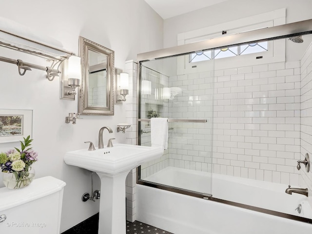 213 S Ashland Ave, La Grange, IL 60525 - bathroom with toilet and combined bath / shower with glass door