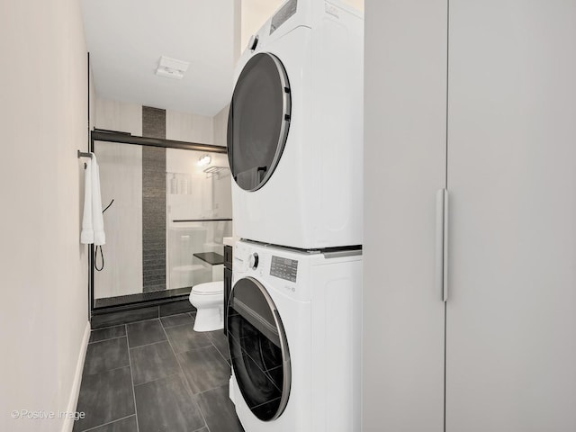 213 S Ashland Ave, La Grange, IL 60525 - laundry area with stacked washer and clothes dryer