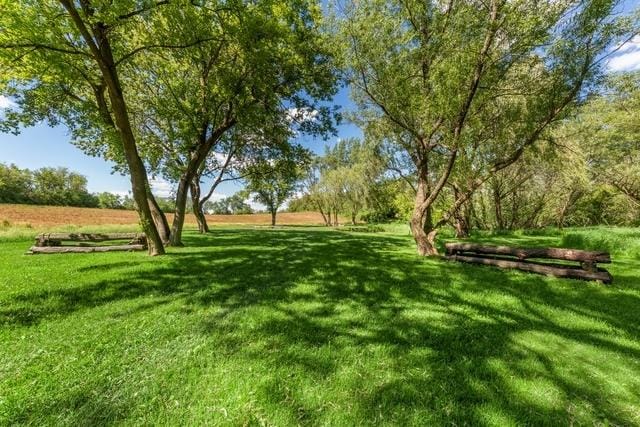 61 E Palatine Rd, South Barrington, IL 60010