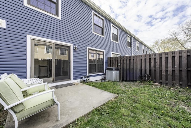4140 Brentwood Ln, Waukegan, IL 60087 - rear view of property featuring a patio and central AC