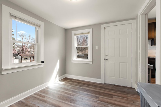 14835 Kildare Ave, Midlothian, IL 60445 - entrance foyer featuring baseboards and wood finished floors