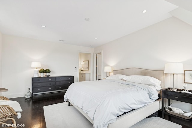 847 N Mckinley Rd, Lake Forest, IL 60045 - bedroom featuring wood finished floors, baseboards, recessed lighting, and connected bathroom