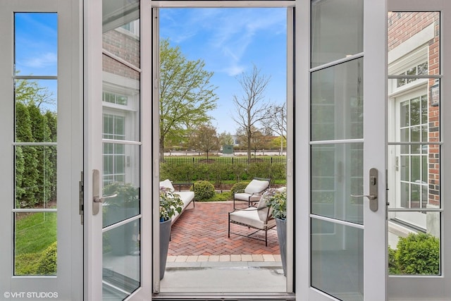847 N Mckinley Rd, Lake Forest, IL 60045 - view of entryway