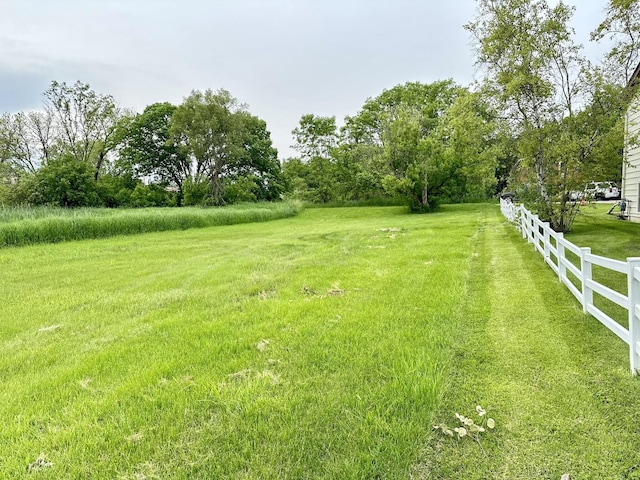 316 S Bernice Ct, Round Lake, IL 60073