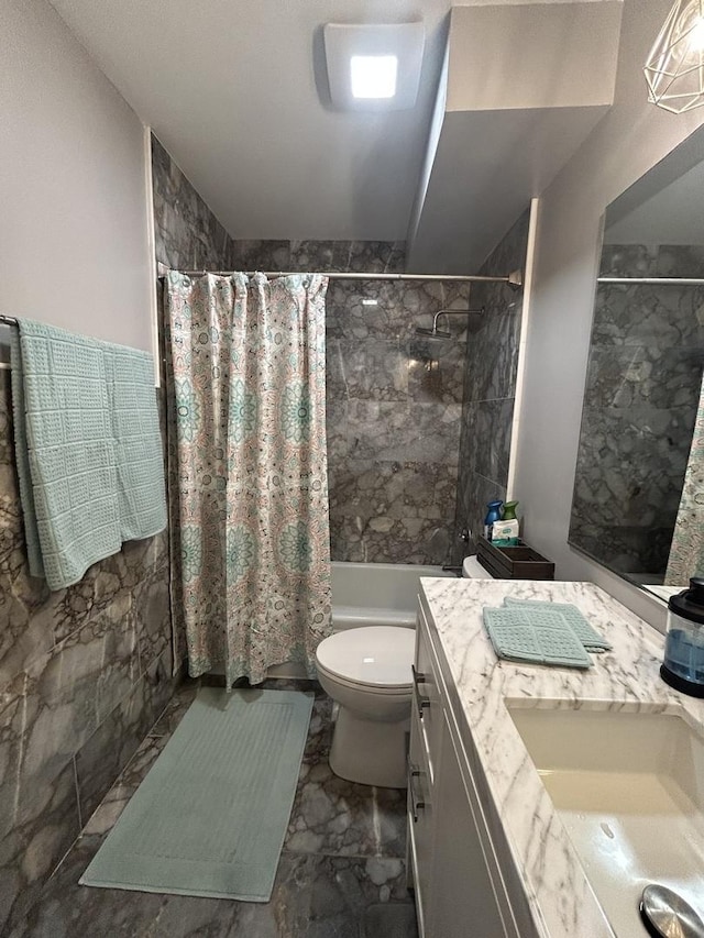 1216 S New Wilke Rd Unit 106, Arlington Heights, IL 60005 - full bath featuring vanity, marble finish floor, toilet, and shower / tub combo