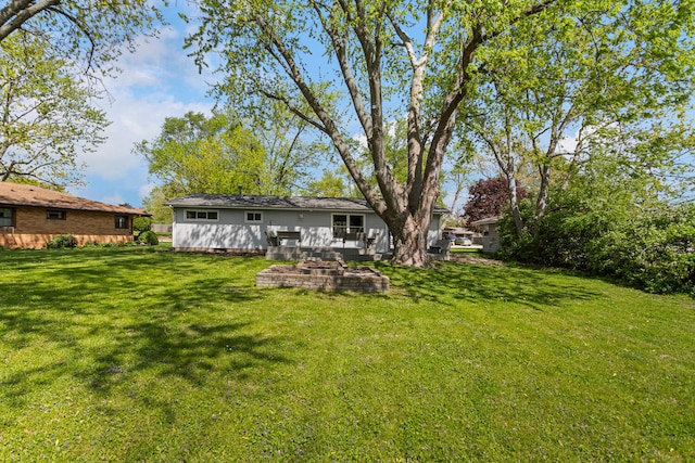 310 S Elm St, Saint Joseph, IL 61873 - view of yard with a deck