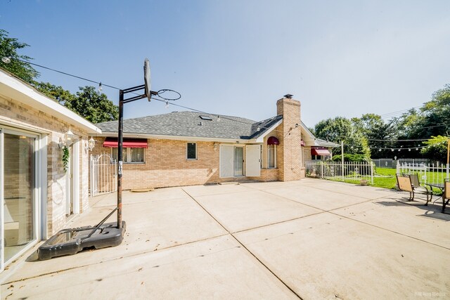 14650 Lamon Ave, Midlothian, IL 60445 - exterior space with fence