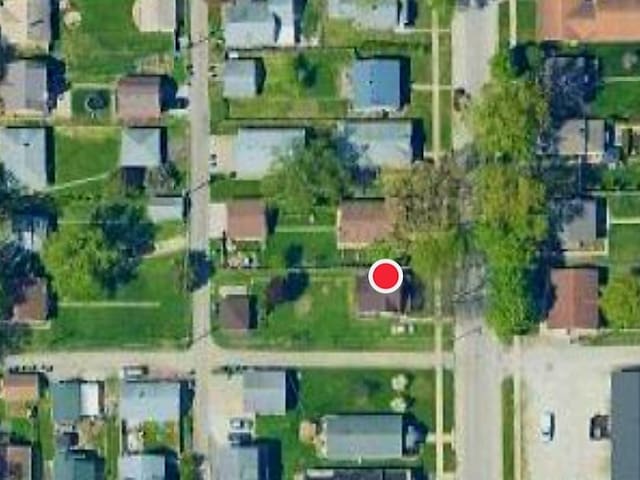 257 S Alma Ave, Kankakee, IL 60901 - drone / aerial view with a residential view