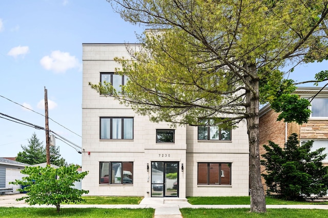 7230 W Belden Ave Unit 3, Elmwood Park, IL 60707 - back of property with a lawn