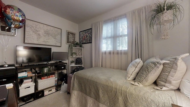 1309 Eureka St, Urbana, IL 61801 - bedroom featuring carpet