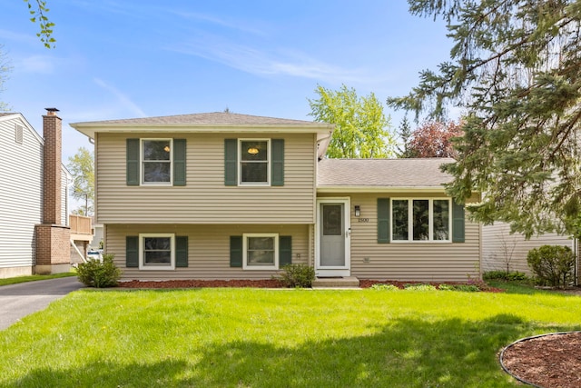 1500 E Lowden Ave, Wheaton, IL 60189 - tri-level home with a front yard