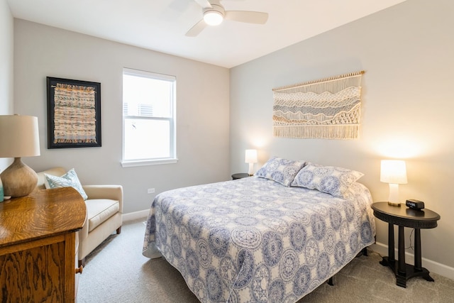 302 Links Dr, Addison, IL 60101 - carpeted bedroom featuring baseboards and a ceiling fan