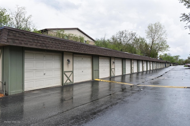 9199 N Rd Unit E, Palos Hills, IL 60465 - view of garage