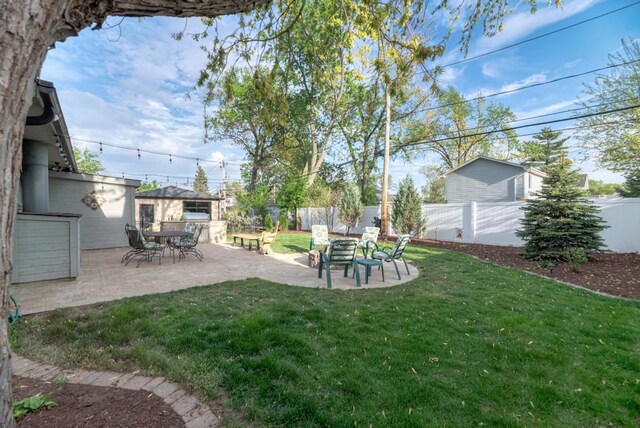 221 8th St, Downers Grove, IL 60515 - view of yard with a patio