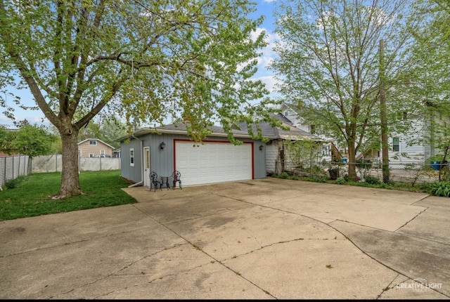811 W Galena Blvd, Aurora, IL 60506 - view of front of home