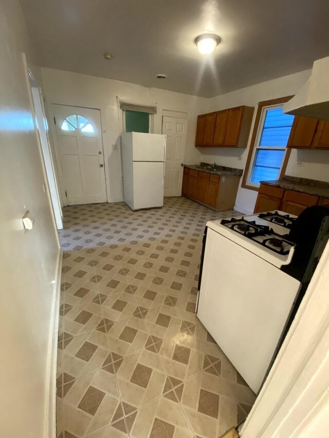 125 N 22nd Ave, Melrose Park, IL 60160 - photo 8