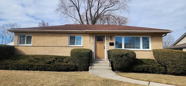 2002 Bonita Ave, Mount Prospect, IL 60056 - view of front of house with brick siding and a front yard