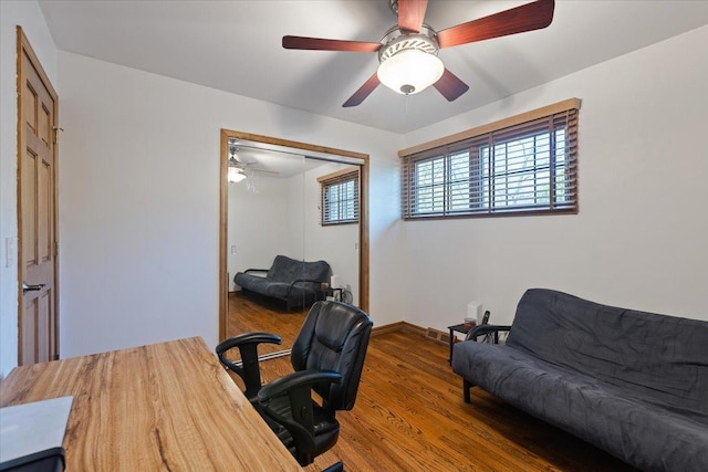 33 Half Day Rd, Lincolnshire, IL 60069 - office space featuring wood finished floors, a ceiling fan, and baseboards