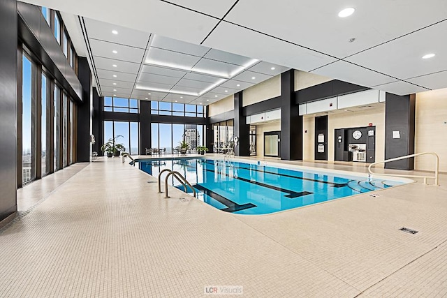 175 E Delaware Pl Unit 5019, Chicago, IL 60611 - view of indoor pool