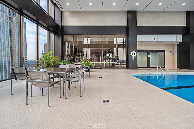 175 E Delaware Pl Unit 5019, Chicago, IL 60611 - view of pool