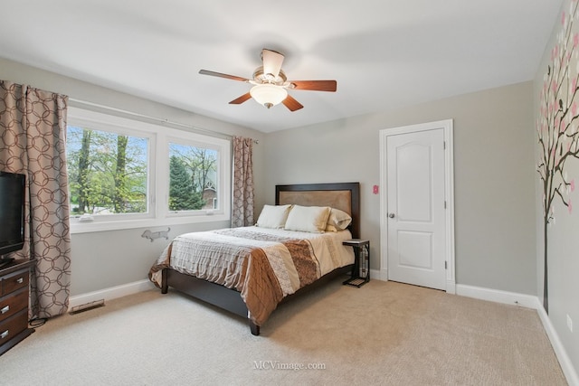 12652 Suffield Dr, Palos Park, IL 60464 - bedroom featuring baseboards, visible vents, a ceiling fan, and light colored carpet
