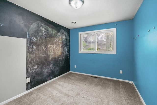 39540 N Channel View Dr, Antioch, IL 60002 - unfurnished room featuring carpet flooring and baseboards