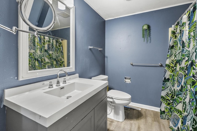 39540 N Channel View Dr, Antioch, IL 60002 - full bath featuring wood finished floors, toilet, vanity, and a shower with shower curtain