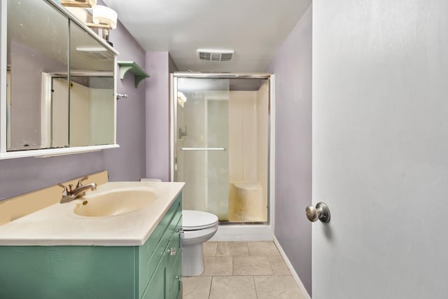 39540 N Channel View Dr, Antioch, IL 60002 - full bath with vanity, a shower stall, toilet, and baseboards
