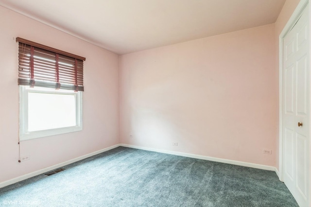 325 Olin Ct, Algonquin, IL 60102 - unfurnished bedroom with carpet flooring and baseboards