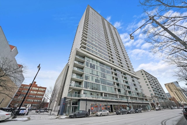 1720 S Michigan Ave Unit 2113, Chicago, IL 60616 - view of building exterior