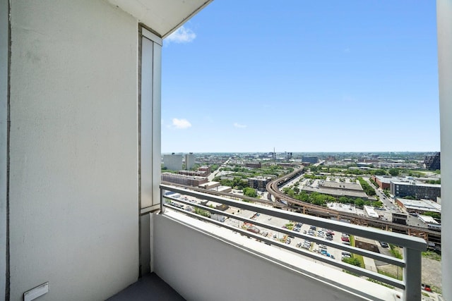 1720 S Michigan Ave Unit 2113, Chicago, IL 60616 - balcony featuring a view of city