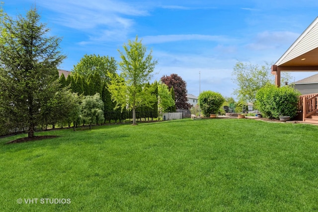 129 S Palmer Dr, Bolingbrook, IL 60490 - view of yard