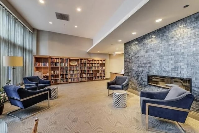 community lobby featuring recessed lighting
