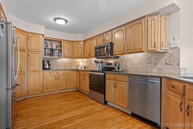 5S641 Bluff Ln, Naperville, IL 60540 - photo 16