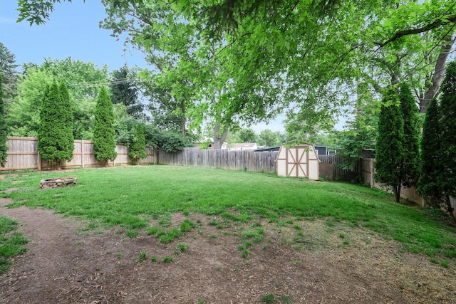 3110 Still Hill Dr, Mchenry, IL 60050 - fenced backyard featuring a storage shed