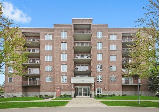 view of building exterior